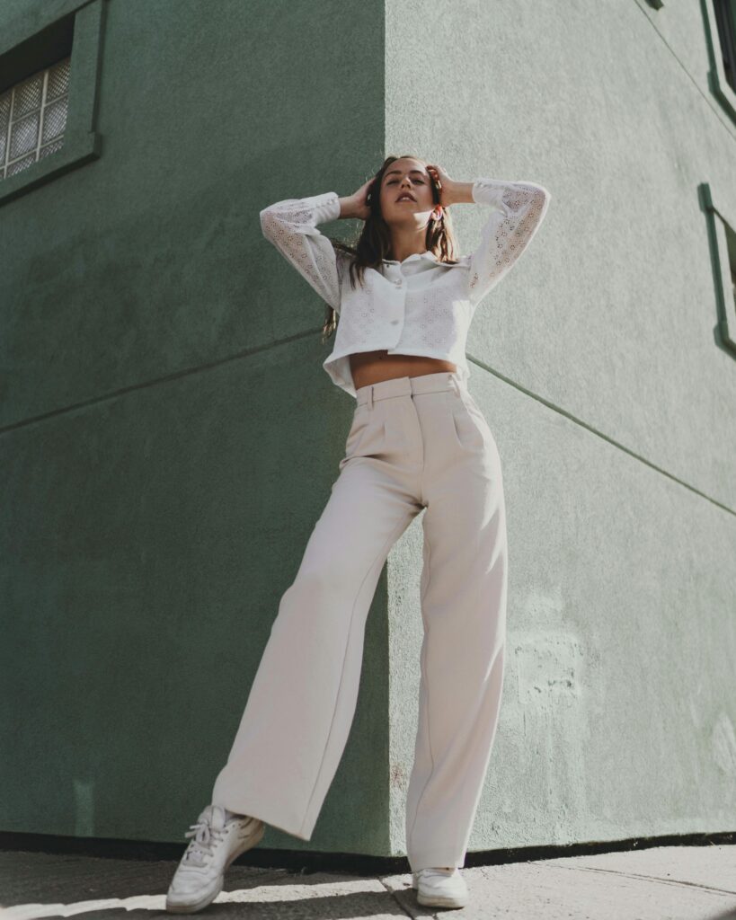Architectural 4D-stretch wide-leg trousers for women 2026